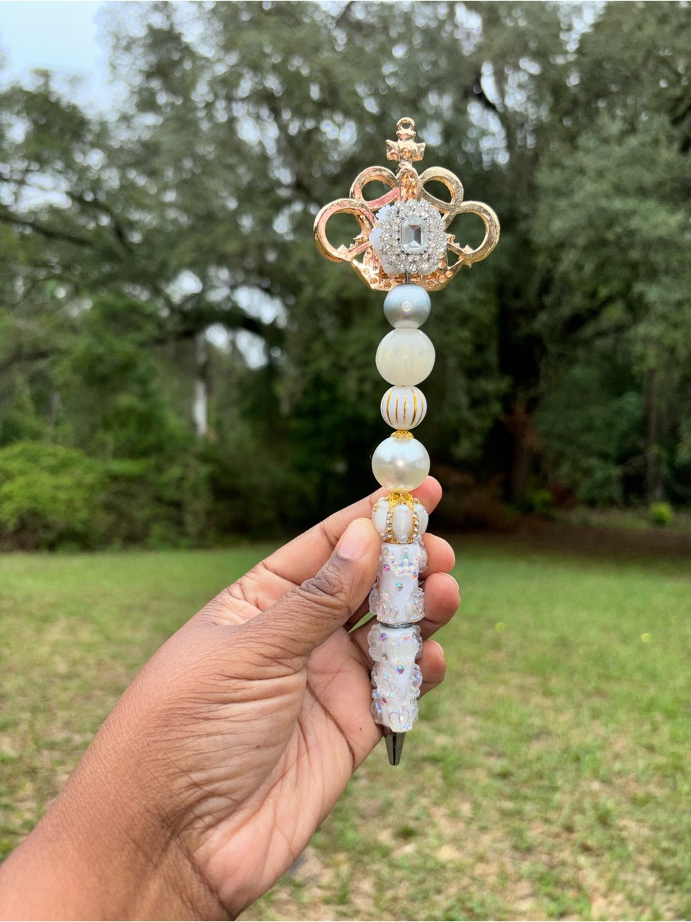 Handcrafted Crown-Topped Jeweled Pen in Gold and Pearl - Picture 2 of 2